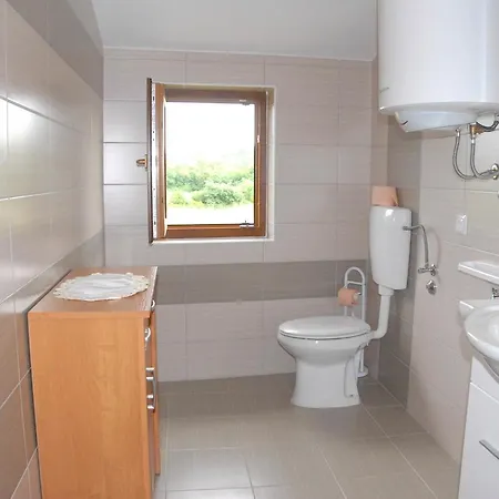 Mon Perin Castrum - Apartman Vellico 1 Apartamento