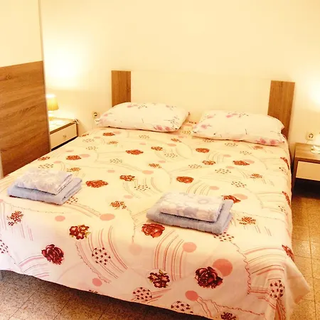 Mon Perin Castrum - Apartman Vellico 1 * Bale